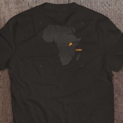 T-Shirt «Uganda – The Pearl of Africa» · Bordkarten-Edition – Rückendruck im Detail