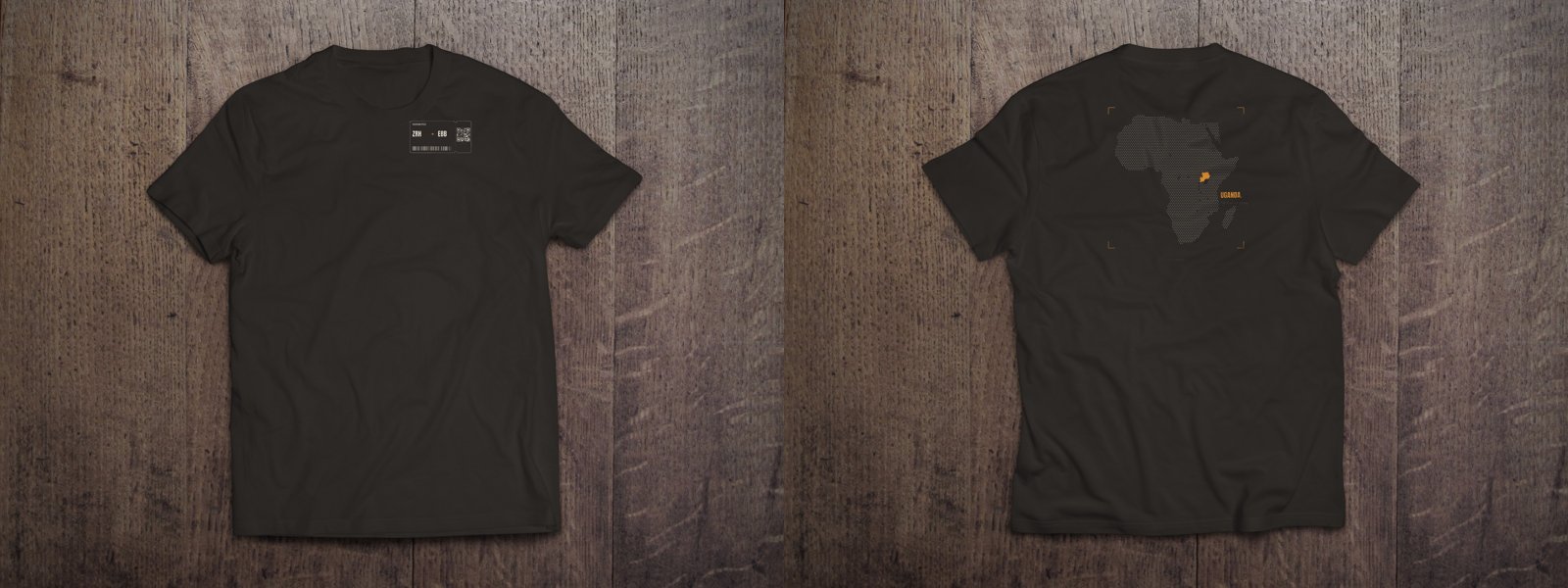 T-Shirt «Uganda – The Pearl of Africa» · Bordkarten-Edition – Bordkarte vorne, Karte hinten, Deep Black